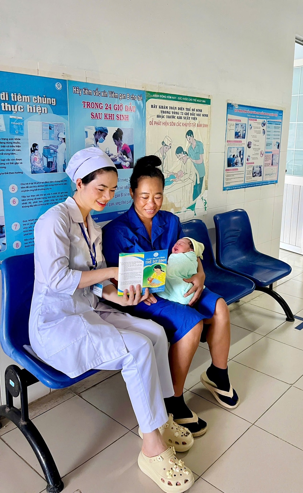 Khánh Hòa đẩy mạnh truyền thông vận động gia đình thực hiện chính sách dân số trong tình hình mới